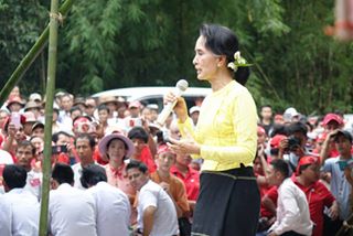 လူငယ္မ်ား မူးယစ္ေဆး မသုံးစြဲၾကရန္ ေဒၚေအာင္ဆန္းစုၾကည္ သတိေပး