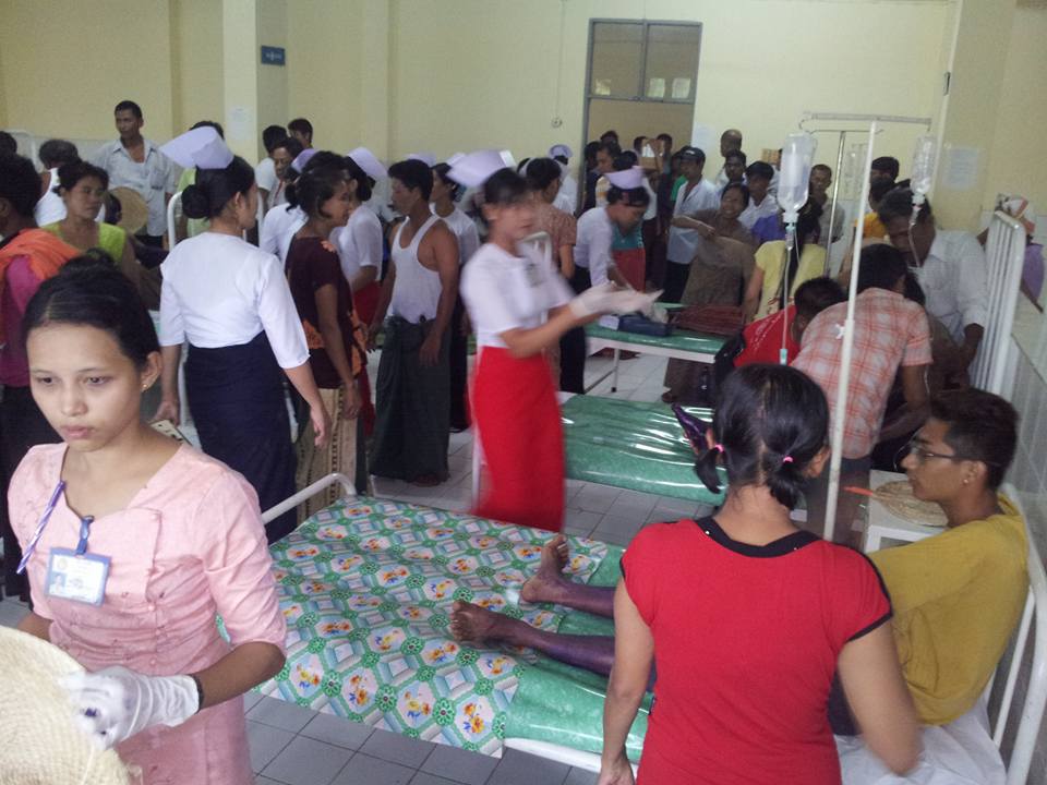 မုိးပ်ံပူေဖာင္းထဲ ဟုိက္ဒ႐ုိဂ်င္ဓာတ္ေငြ႔ ျဖည့္သြင္းရာမွ ေပါက္ကြဲမႈျဖစ္ (သတင္းဓာတ္ပုံ)