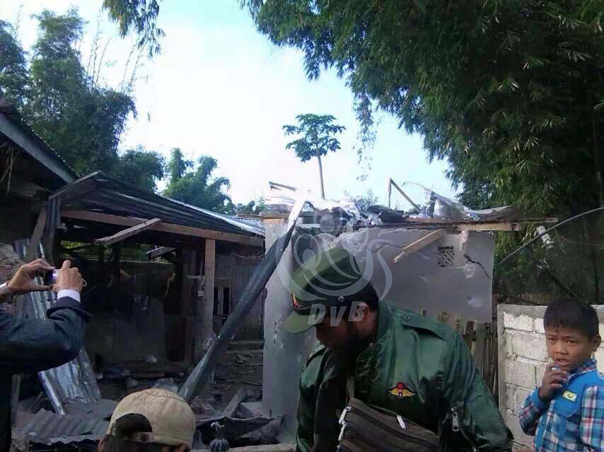 ရွမ္းျပည္တပ္မေတာ္ေျမာက္ပိုင္း ဌာနခ်ဳပ္ကို အစိုးရတပ္ လက္နက္ႀကီးျဖင့္ ပစ္ခတ္ (ဓာတ္ပံု)