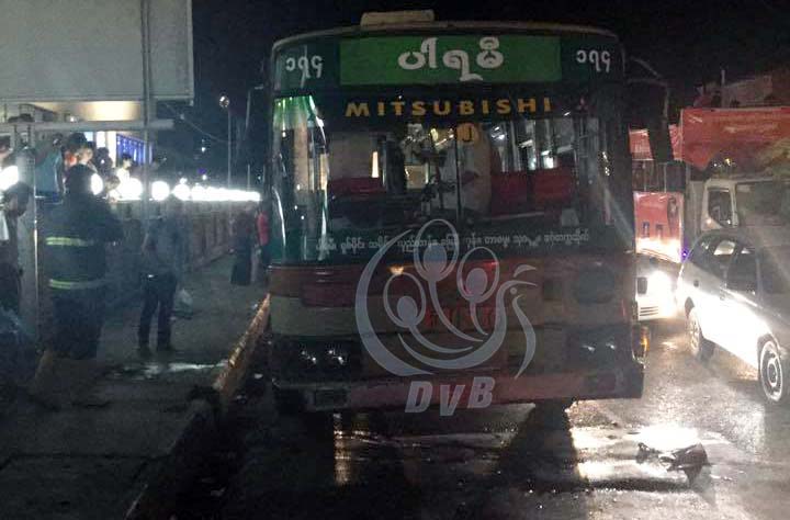 ပါရမီယာဥ္လိုင္း ၁၇၄ အၾကမ္းဖက္ မီး႐ႈိ႕တိုက္ခိုက္ခံရ