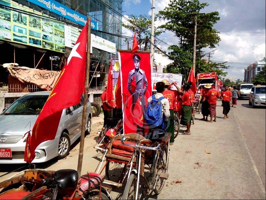 သဃၤန္းကၽြန္း အန္အယ္လ္ဒီ ဆိုက္ကားမ်ားျဖင့္ လွည့္လည္မဲဆြယ္ (ဓာတ္ပံု)