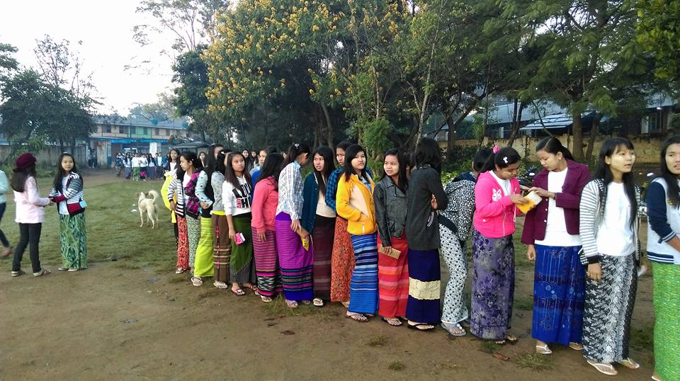 ျပင္ဦးလြင္ၿမိဳ႕ ဆႏၵ မဲေပးသူမ်ား