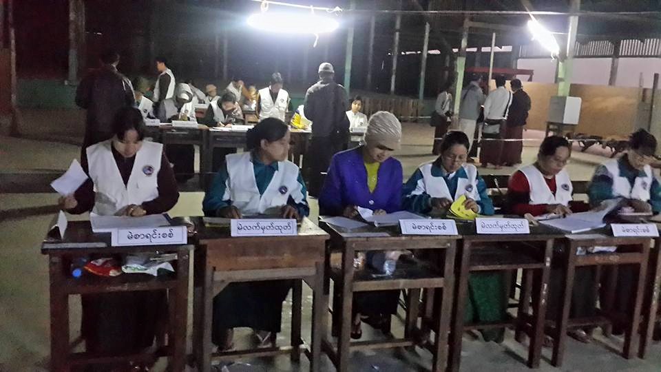 ကခ်င္ျပည္နယ္ တႏိုင္းတြင္ တပ္မေတာ္အရာရွိတဦးတည္း မဲ ၁၄ ျပားထည့္