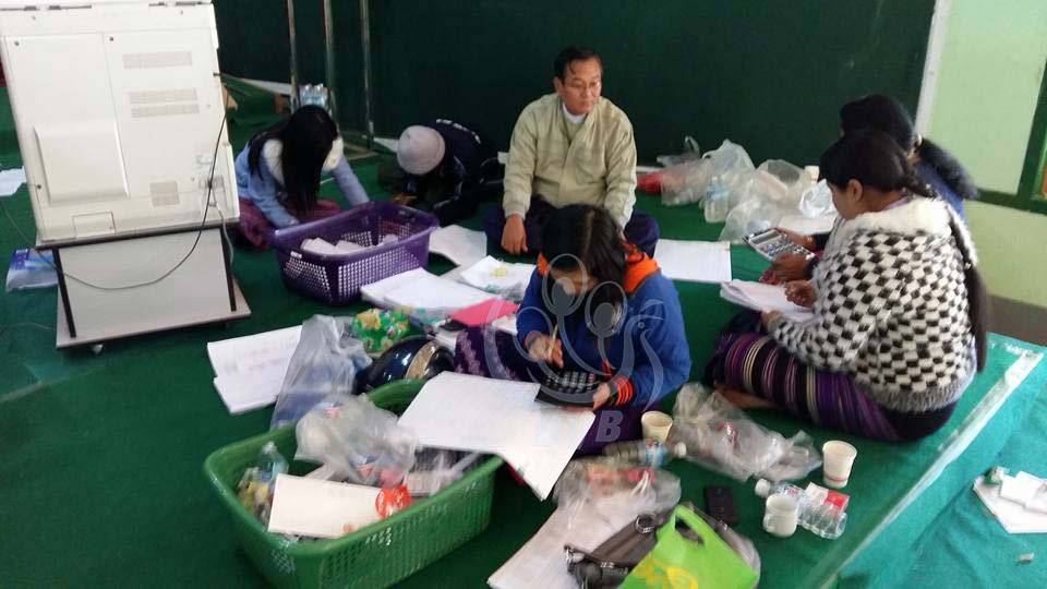 ကေလာမဲဆႏၵနယ္တြင္ ယေန႔နံနက္ပိုင္းအထိ မဲစာရင္းေရတြက္ေနဆဲ (ဓာတ္ပံု)