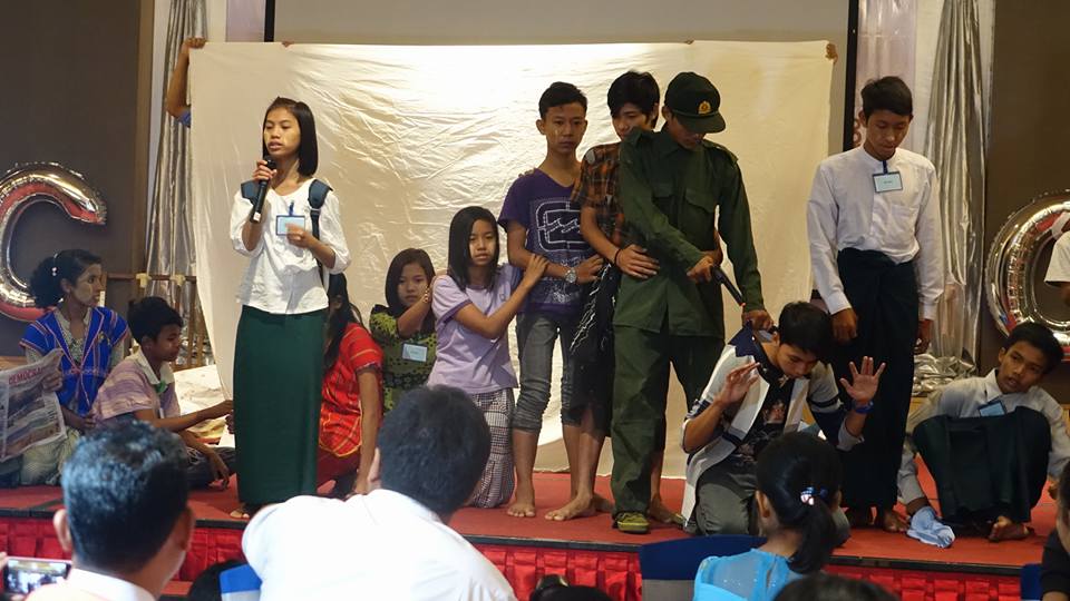 အျပည္ျပည္ဆုိင္ရာ ကေလးသူငယ္ အခြင့္အေရးမ်ားေန႔ အခမ္းအနား (ဓာတ္ပုံ)