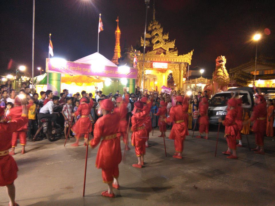 ေရးၿမိဳ႕ တန္ေဆာင္မုန္းလျပည့္ည (ဓာတ္ပုံ)