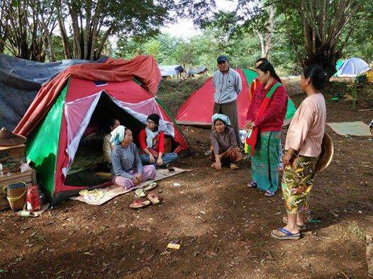 ရွမ္းျပည္နယ္ စစ္ေဘးကယ္ဆယ္ေရးစခန္းတြင္ အမုိးအကာႏွင့္ ၾကမ္းခင္းမ်ား လိုအပ္ (သတင္းဓာတ္ပုံ)
