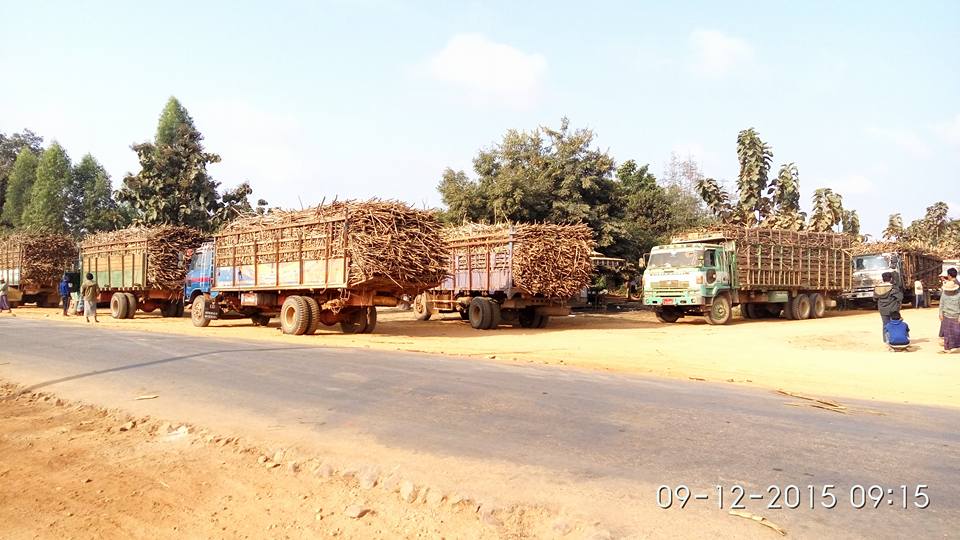 ဂိတ္ေၾကး မတရားေကာက္ခံမႈေၾကာင့္ ႀကံကားမ်ား ရပ္တန္႔ဆႏၵျပ