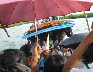 ေက်ာင္း​အၾကိုအပို့​စက္​ေလွ​ေမွာက္၊​ ၅ ဦး​ေသဆံုး​