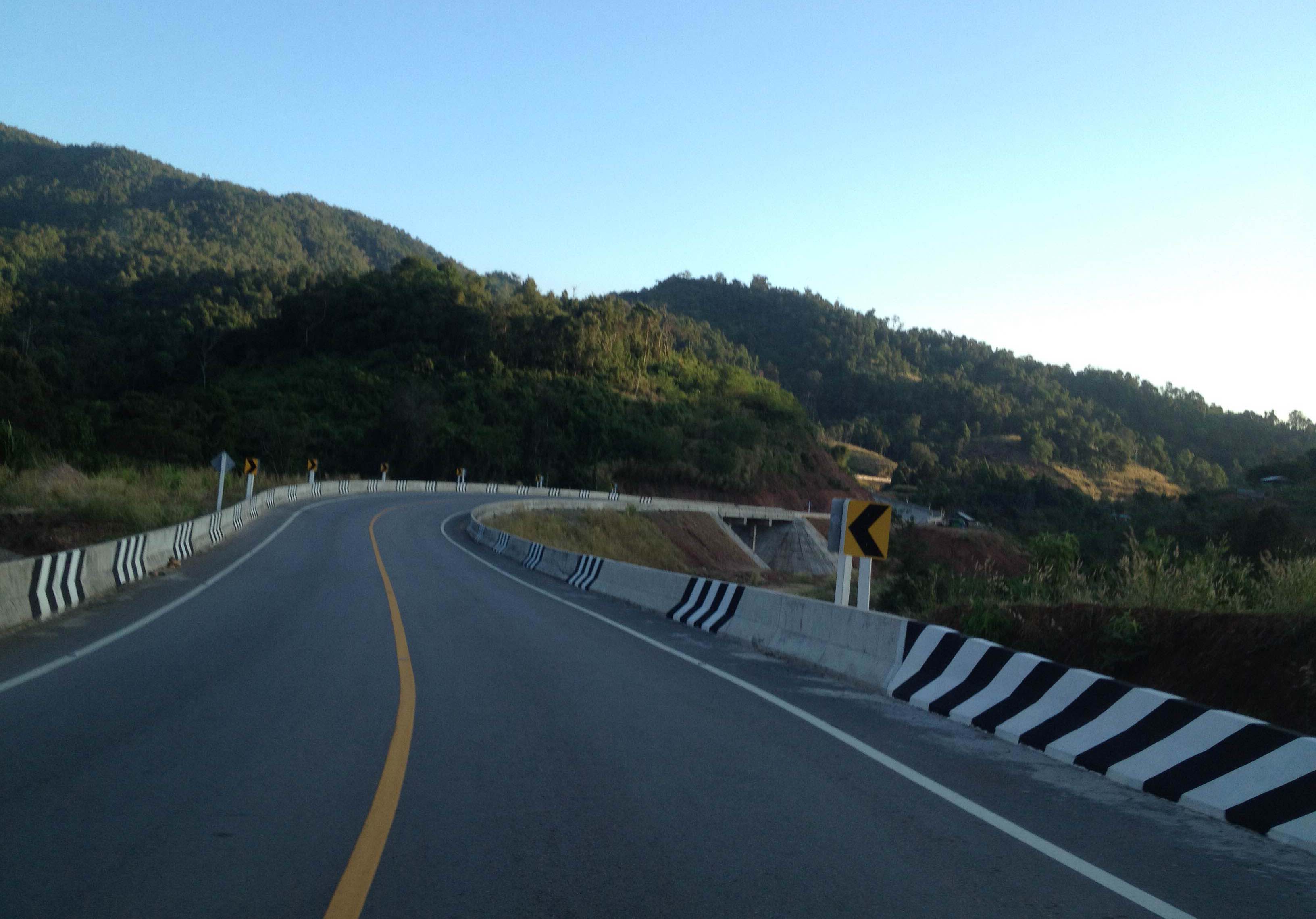 အိႏၵိယ-ျမန္မာ-ထိုင္း ၃ ႏိုင္ငံ ခရီးသည္ႏွင့္  ကုန္စည္ပို႔ေဆာင္ေရးလုပ္ငန္း ၂၀၁၆ တြင္ စတင္မည္
