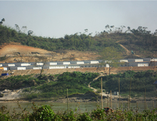 စစ္ျဖစ္​ေနသည့္​ၾကား​က ျမစ္ဆံု​ေရကာတာ ဆက္​ေဆာက္