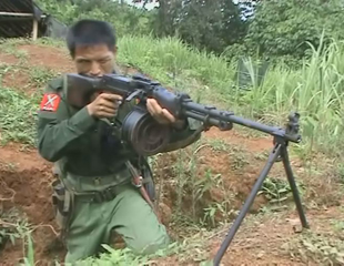 ျမစ္ၾကီး​နား​-ဗန္း​ေမာ္ ကား​လမ္း​ေပၚ တိုက္ပြဲဆက္ျဖစ္