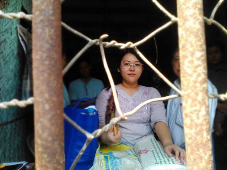 မေခ်ာစႏၵီထြန္းကုိ ေထာင္ဒဏ္ ၆ လ ခ်မွတ္
