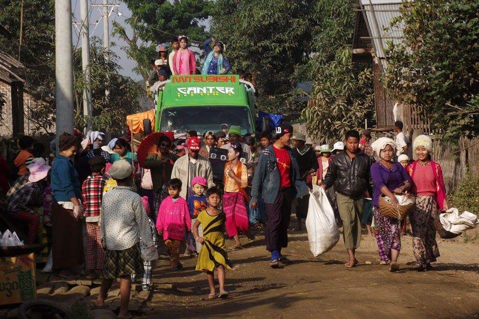 ဂန္႔ေဂါၿမိဳ႕နယ္တြင္ ပထမဆုံးအႀကိမ္ အမႈိက္ေကာက္လႈပ္ရွားမႈ ျပဳလုပ္ (ဓာတ္ပုံ)
