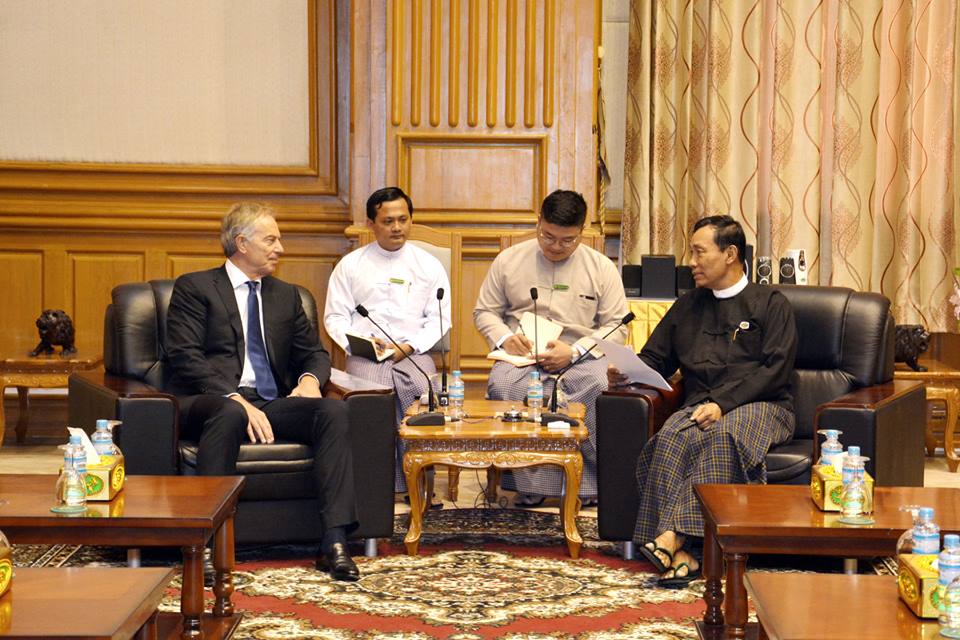 သူရဦးေရႊမန္းႏွင့္ ၿဗိတိန္၀န္ႀကီးခ်ဳပ္ေဟာင္း တိုနီဘလဲ ေတြ႔ဆုံ (သတင္းဓာတ္ပံု)
