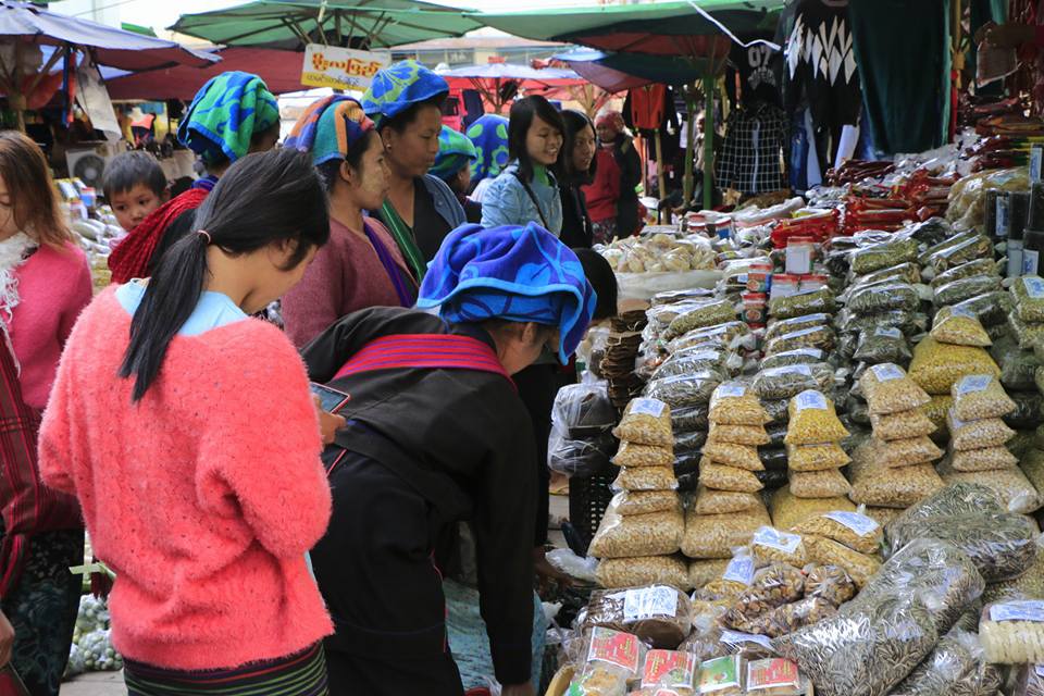 ေတာင္‌ႀကီးၿမိဳ႕‌ေပၚရွိ ဘုရားမ်ား၊ ၿမိဳ႕မေစ်းႏွင့္ ၿမိဳ႕႐ႈခင္‌း ျမင္‌ကြင္‌း (ဓာတ္ပုံ)