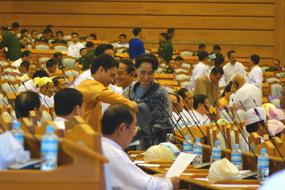 ျပည္သူႏွင့္အမ်ဳိးသားလႊတ္ေတာ္ ဥကၠ႒၊ ဒုဥကၠ႒ အမည္စာရင္းကုိ အန္အယ္လ္ဒီ အတည္ျပဳ