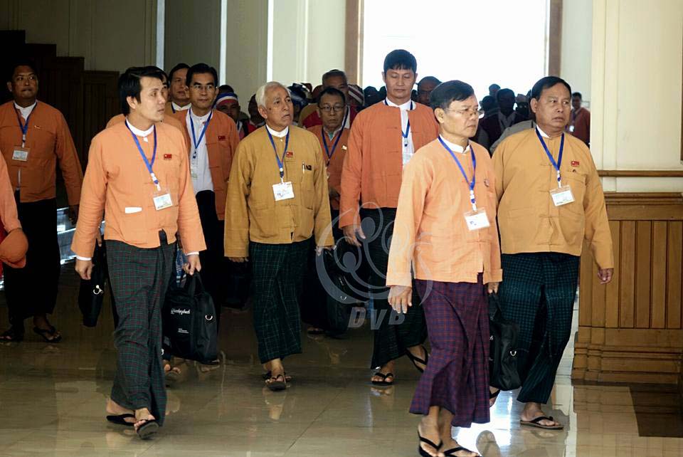အမ်ဳိးသားလႊတ္ေတာ္သစ္ အစီအစဥ္မ်ား အစမ္းေလ့က်င့္ (ဓာတ္ပံု)