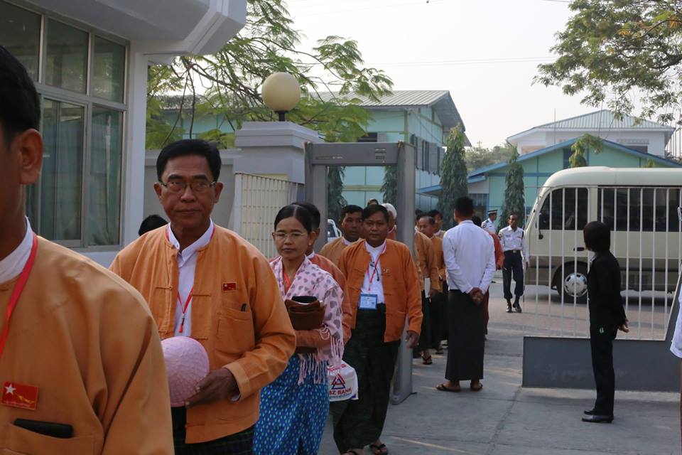 ဒုုတိယအႀကိမ္ေျမာက္ မႏၱေလးတုိင္းေဒသႀကီးလႊတ္ေတာ္ ျမင္ကြင္း