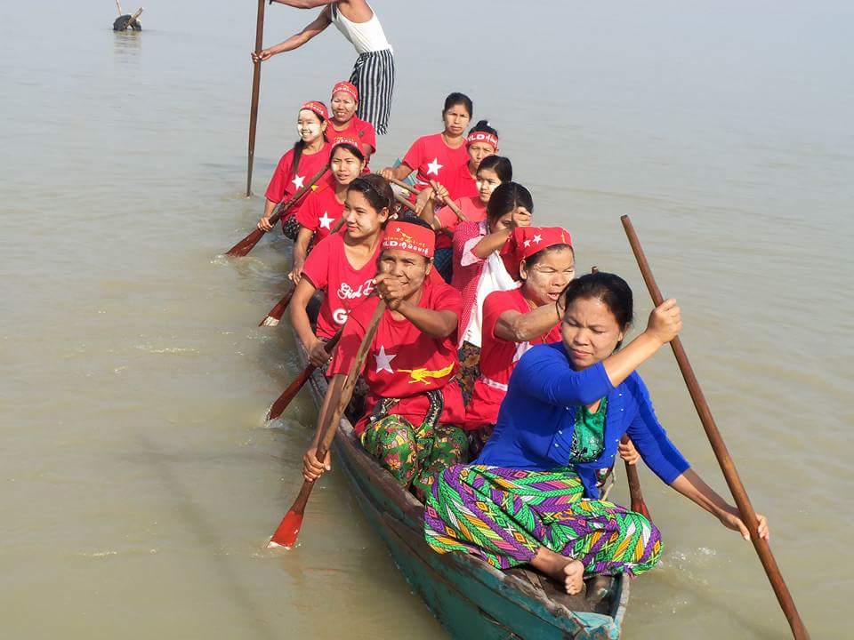 ကနီၿမိဳ႕နယ္တြင္ အမ်ိဳးသမီးေလွေလွာ္ၿပိဳင္ပြဲက်င္းပ