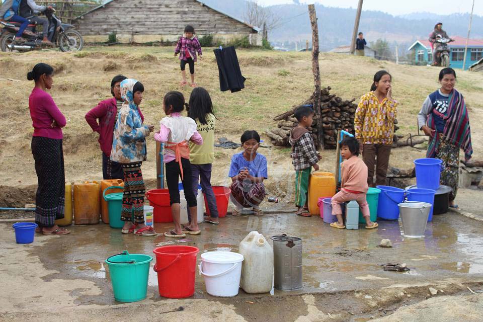 ဟားခါးၿမိဳ႕ရွိ ဒုကၡသည္စခန္း ေသာက္သံုးေရ အခက္အခဲျဖစ္