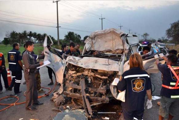 ထိုင္းမွျပန္သည့္ ျမန္မာမ်ား ယာဥ္မေတာ္မဆမႈေၾကာင့္ ၃ ဦးေသဆုံး