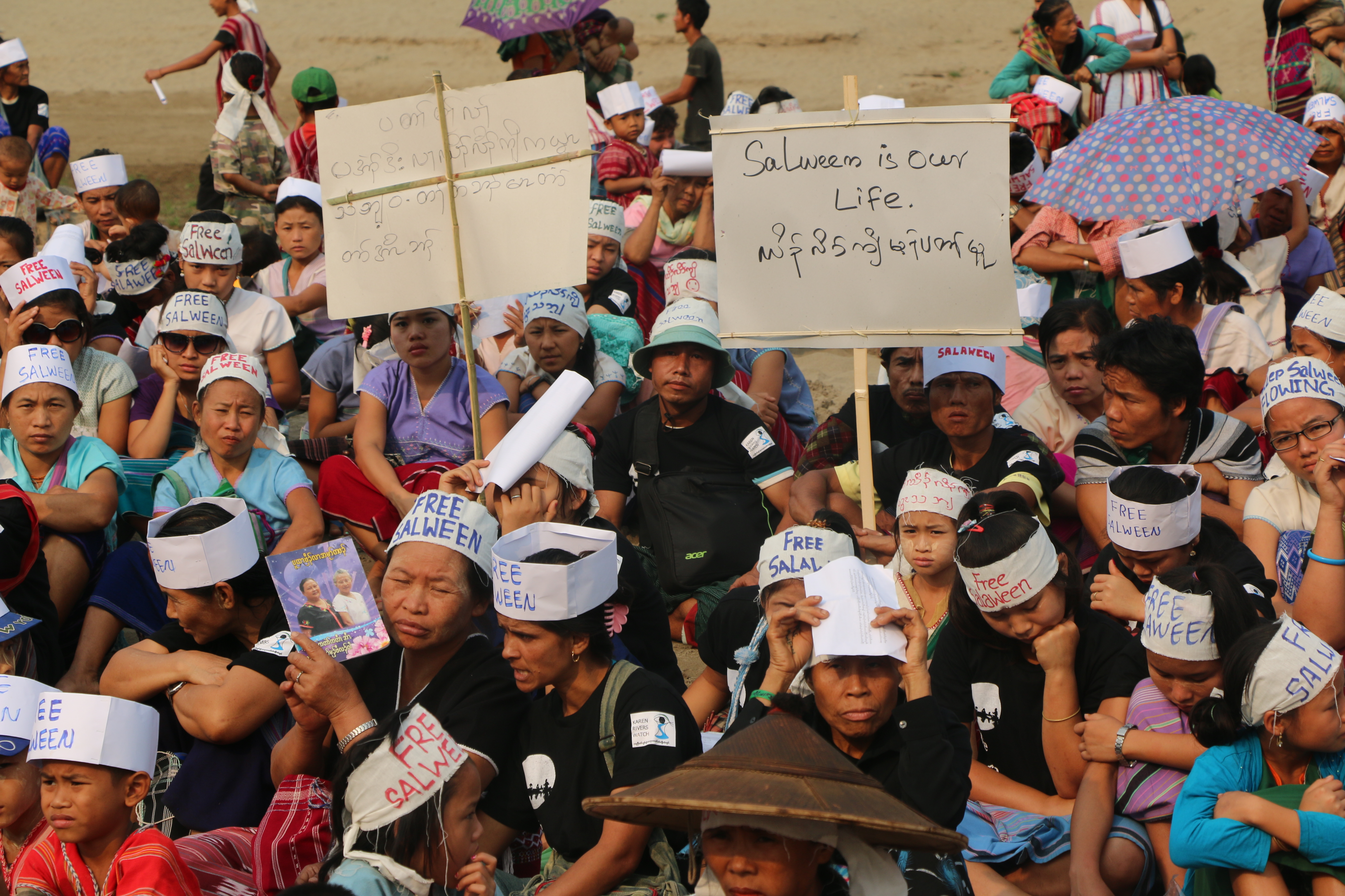 သံလြင္ေရကာတာစီမံကိန္းႀကီးမ်ား ေဆာက္လုပ္ျခင္းမျပဳရန္ ေတာင္းဆုိ (ဓာတ္ပံု)