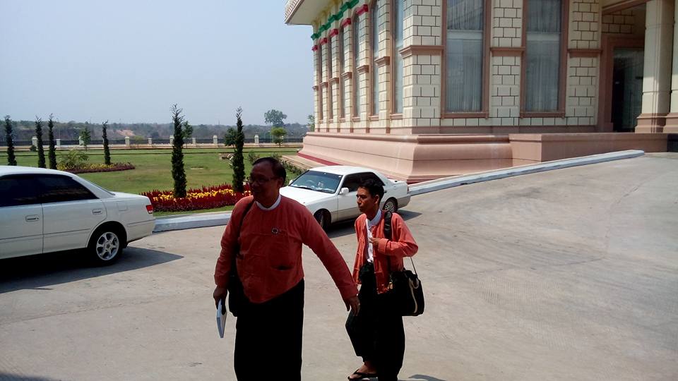 ေဒၚေအာင္ဆန္းစုၾကည္ႏွင့္ အစိုးရသစ္ ၀န္ႀကီးအဖဲြ႔ ေတြ႔ဆံုေန