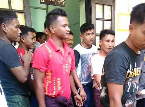 ရကၡိဳင့္တပ္မေတာ္ႏွင့္ ဆက္သြယ္မႈျဖင့္ ရခိုင္လူငယ္မ်ားကို ႐ုံးတင္စစ္ေဆး