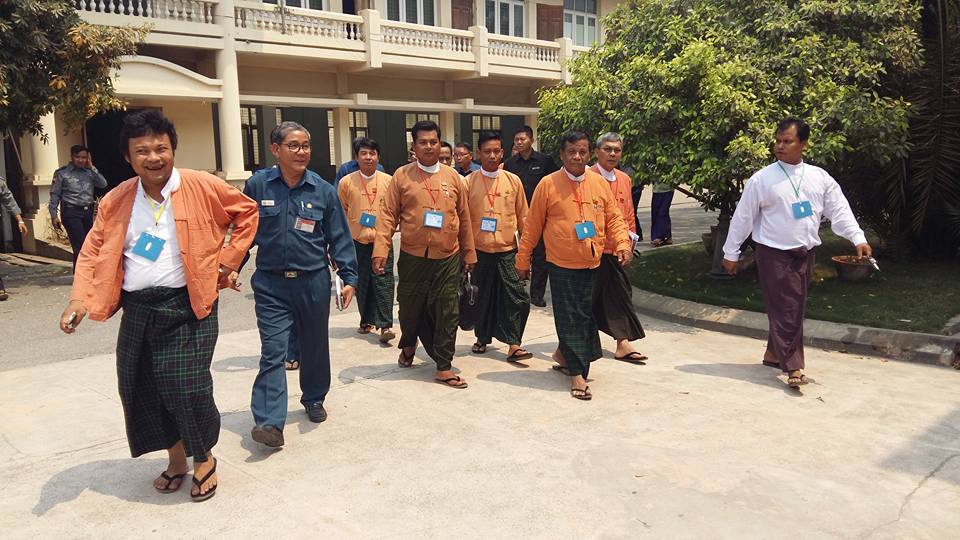 မႏၱေလးတိုင္း၀န္ႀကီးခ်ဳပ္သစ္ အစိုးရ႐ုံးႏွင့္ ၀န္ႀကီးခ်ဳပ္ေနအိမ္မ်ား စစ္ေဆး (ဓာတ္ပံု)