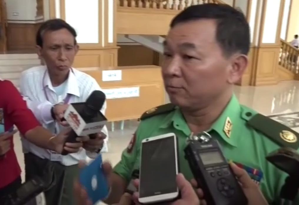 ဖဲြ႔စည္းပံုအေျခခံဥပေဒနဲ႔အညီ အတိုင္ပင္ခံပုဂၢိဳလ္ဥပေဒကို ျပဌာန္းဖို႔လိုတယ္ဟု တပ္မေတာ္သားကိုယ္စားလွယ္ေျပာ (႐ုပ္သံ)