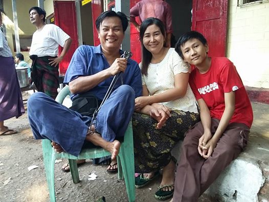 ဦးေနမ်ဳိးဇင္ႏွင့္ ေနာ္အုန္းလွတုိ႔ လြတ္ေျမာက္ၿပီ