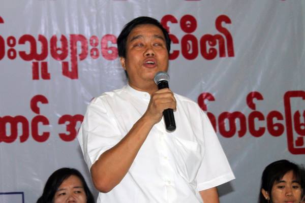 မသန္စြမ္းသူမ်ား အခြင့္အေရးဥပေဒအတိုင္း ခံစားရရွိေစဖို႔ ေတာင္းဆိုခ်င္ပါတယ္ - ဦးေအာင္ကုိျမင့္