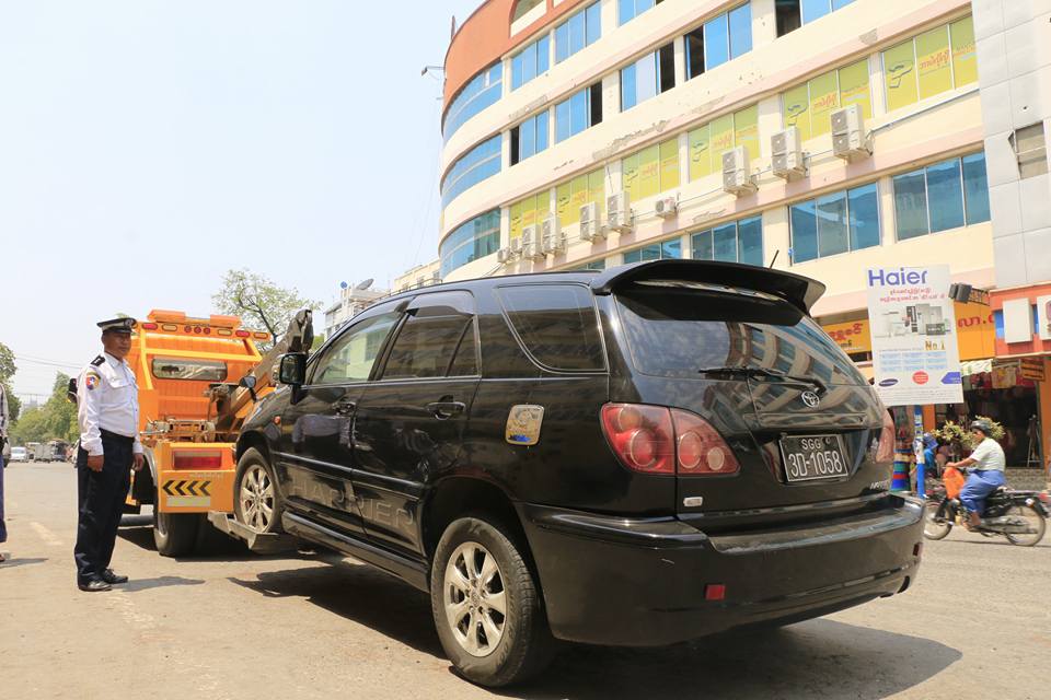 ယာဥ္စည္းကမ္းထိန္းသိမ္းေရး ရက္ ၁၀၀ စီမံကိန္း မႏၱေလးတြင္ စတင္