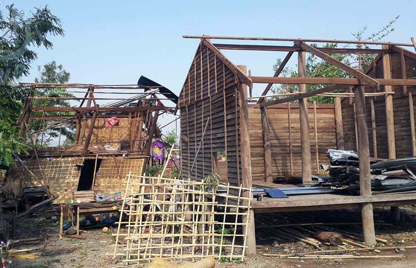 မိုးသက္ေလျပင္းေၾကာင့္ ကံမၿမိဳ႕တြင္ အိမ္ ၂၀၀၀ ခန္႔ ပ်က္စီး