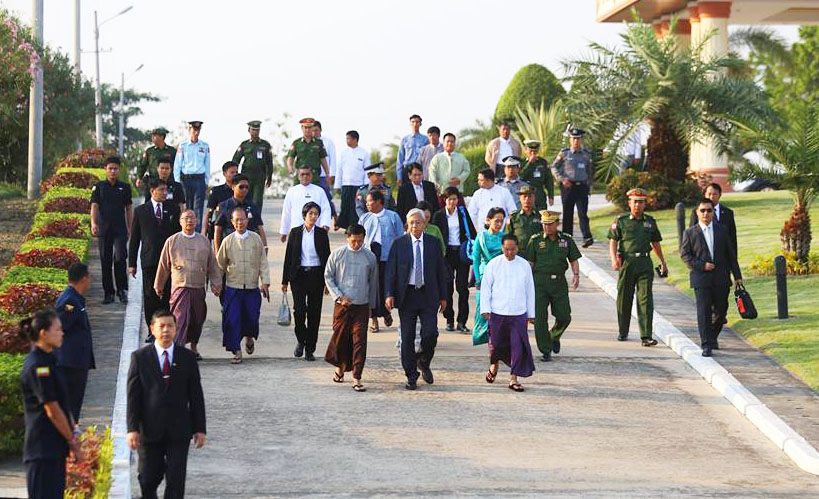 သမၼတ ဦးထင္ေက်ာ္ အာဆီယံ-႐ုရွား ထိပ္သီးစည္းေ၀းပြဲတက္ရန္ ႐ုရွားသြားမည္
