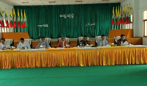 ရခိုင္ျပည္နယ္ဖြံ႔ၿဖဳိးေရး ေက်ာက္ျဖဴတြင္ ကြင္းဆင္းညိႇႏိႈင္း