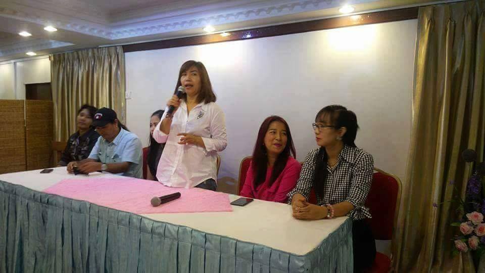 ကဗ်ာဘြဲ႔မႉး ေငြက်ပ္သိန္းေသာင္းခ်ီ ျပန္မေပးသည့္ကိစၥ အႏုပညာရွင္မ်ား ရွင္းလင္း