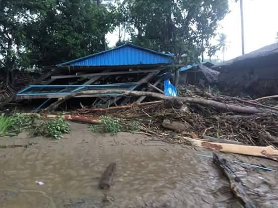 ဇြန္လအတြင္း ရခိုင္တြင္ ေရႀကီးမႈေၾကာင့္ ၁၅ ဦး ေသဆံုး၊ ေနအိမ္ ၃၀၀ ေက်ာ္ပ်က္စီး