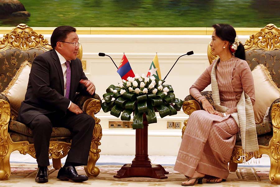 ျမန္မာ-မြန္ဂို ေခါင္းေဆာင္ႏွစ္ဦး မီဒီယာက႑ အမ်ားဆံုး ေဆြးေႏြးခဲ့ၾက