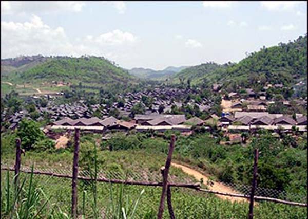 ေဒၚေအာင္ဆန္းစုၾကည္ ထမ္ဟင္ဒုကၡသည္စခန္းကုိသြားမည္