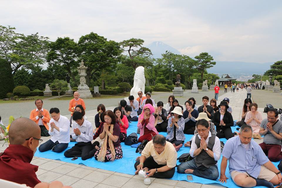 ဂ်ပန္ေရာက္ ျမန္မာမ်ား ေဒၚစုေမြးေန ့ဆုေတာင္းပြဲမ်ား ျပဳလုပ္