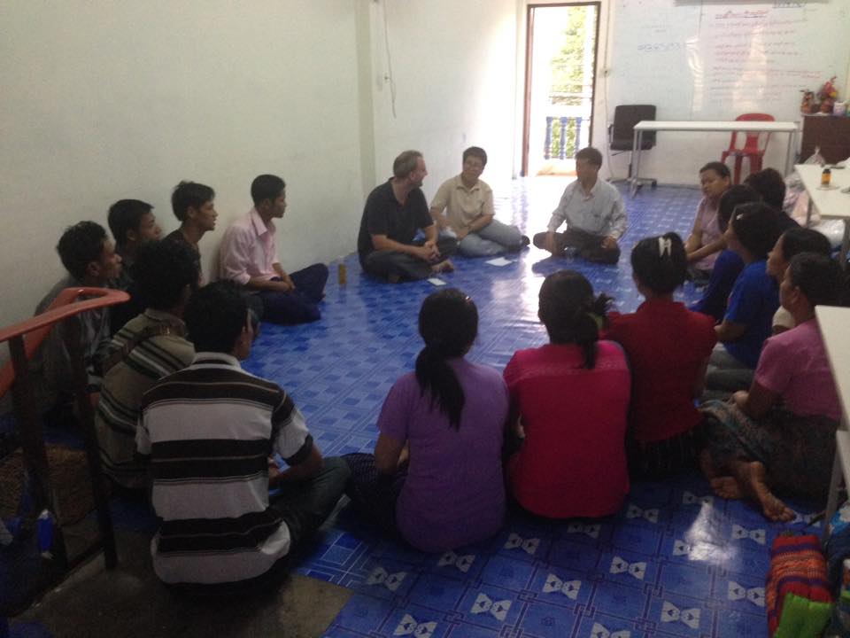 လုပ္အားခရေရးႀကိဳးပမ္းသည့္ ထိုင္းေရာက္ ျမန္မာအလုပ္သမ ၁ ဦး အမႈဖြင့္ခံရ