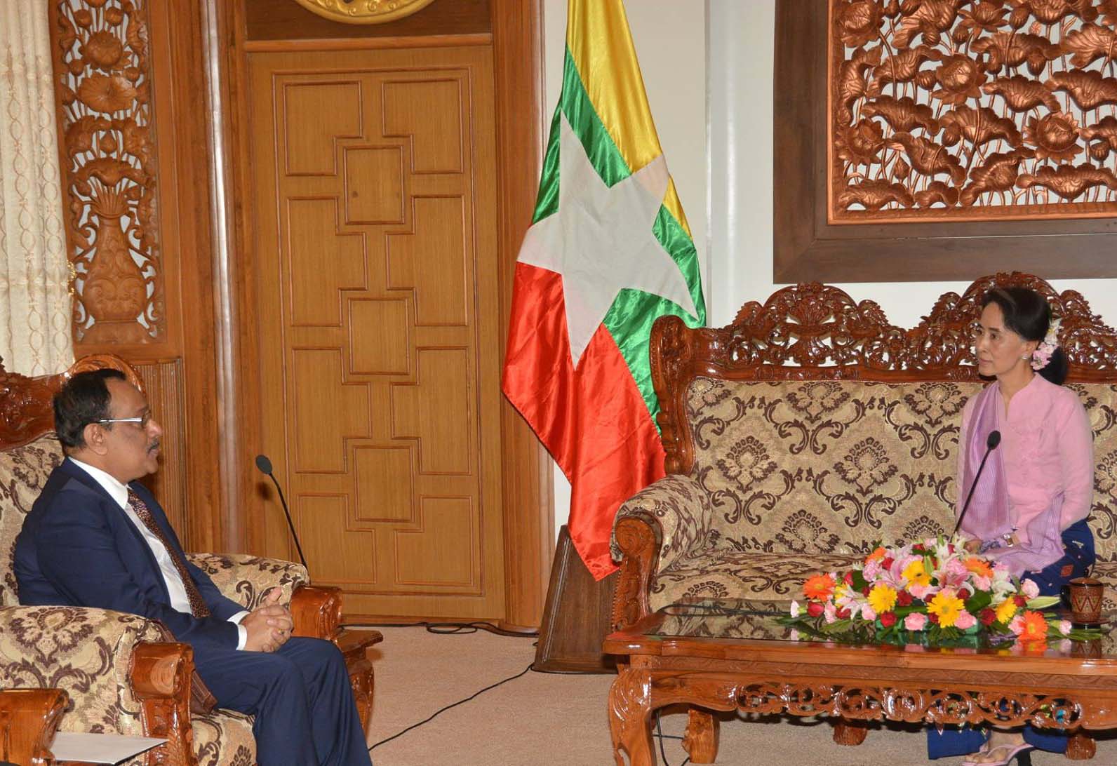 ျမန္မာ-ဘဂၤလားေဒ့ရွ္ နယ္စပ္ျပႆနာ ခ်စ္ၾကည္ေရးႏွင့္ ပူးေပါင္းလုပ္ေဆာင္မည္