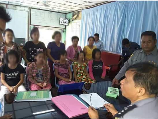 ဖ်ာပုံမွ ၁၄ ႏွစ္အရြယ္ ၈ တန္းေက်ာင္းသူ ၅ ဦး လူကုန္ကူးခံရမည့္ေဘးမွ ကယ္တင္