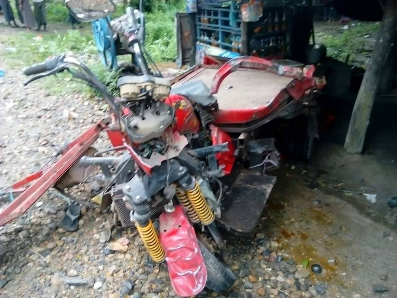 ဆယ္ဘီးကားႏွင့္ ၃ ဘီးဆိုင္ကယ္ မ်က္ႏွာခ်င္းဆိုင္တိုက္၊ ေကာက္စိုက္သမ ၆ ဦးေသဆံုး