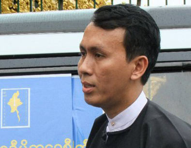 နိုင္ငံေရးအက်ဥ္းသားလြွႊတ္ရန္ လူတသိန္း လက္မွတ္ထိုးေတာင္းဆို