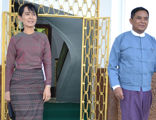 ေဒၚေအာင္ဆန္းစုၾကည္နွင့္ ဦးေအာင္ၾကည္ မနက္ျဖန္ ေတြ့ဆံုမည္