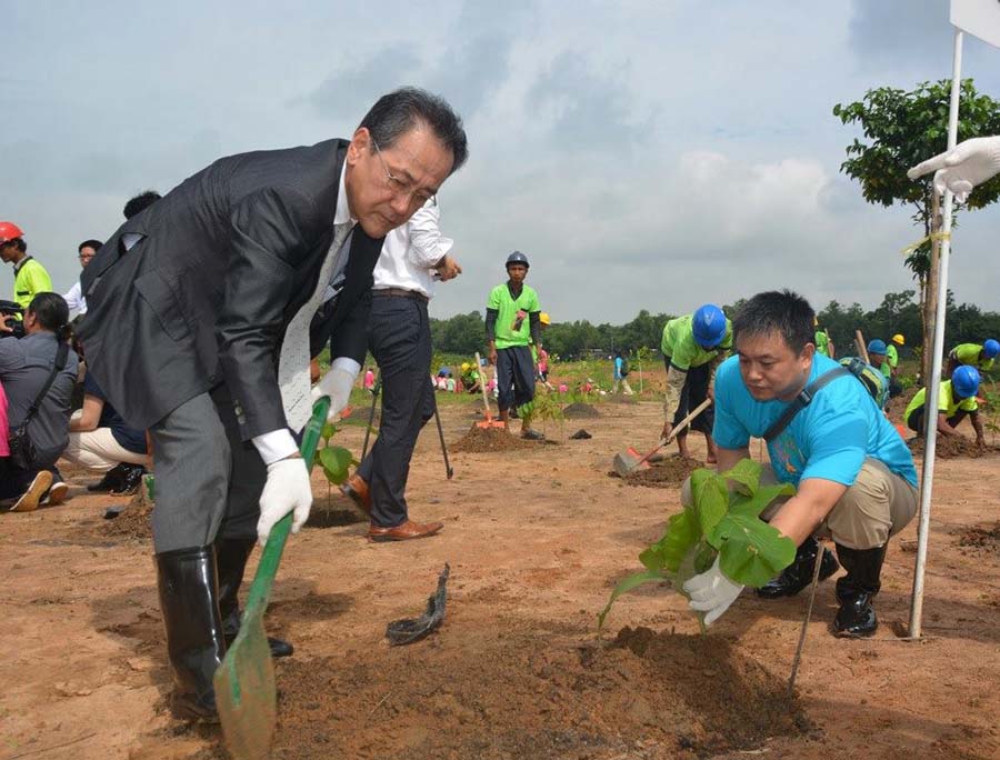 ဂ်ပန္-ျမန္မာ သစ္ပင္ ၁ ေသာင္း ပူးေပါင္းစိုက္ပ်ဳိး (ဓာတ္ပုံ)