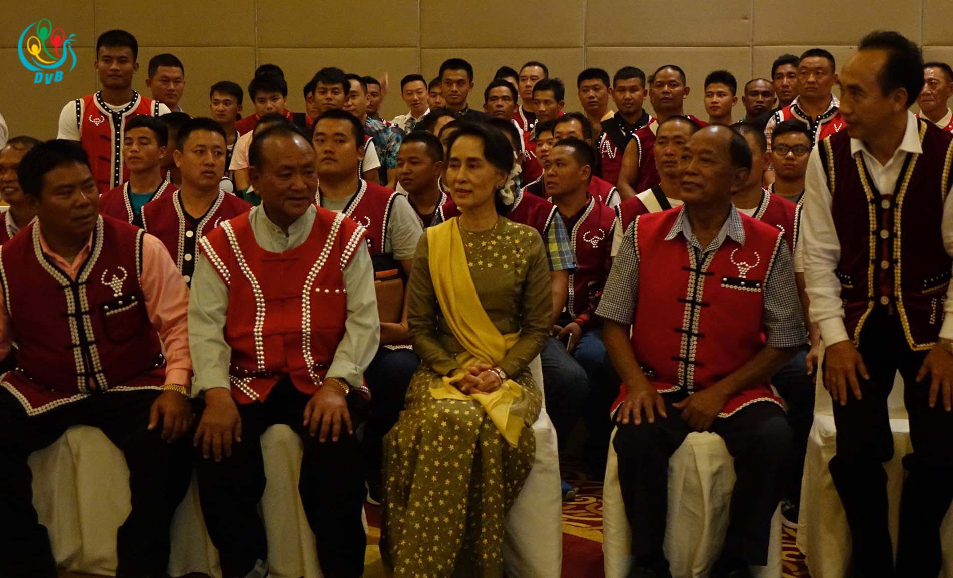 ၀ျပည္ေသြးစည္းညီညြတ္ေရးပါတီက ၂၁ ရာစုပင္လံုညီလာခံကိုေထာက္ခံေၾကာင္း ေဒၚေအာင္ဆန္းစုၾကည္အား ေျပာဆို